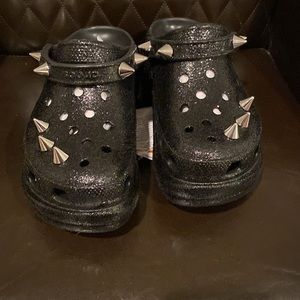- - CROCS - - Classic Bae Glitter Studded Clog Platform Black Sz. 8 Womens NIB